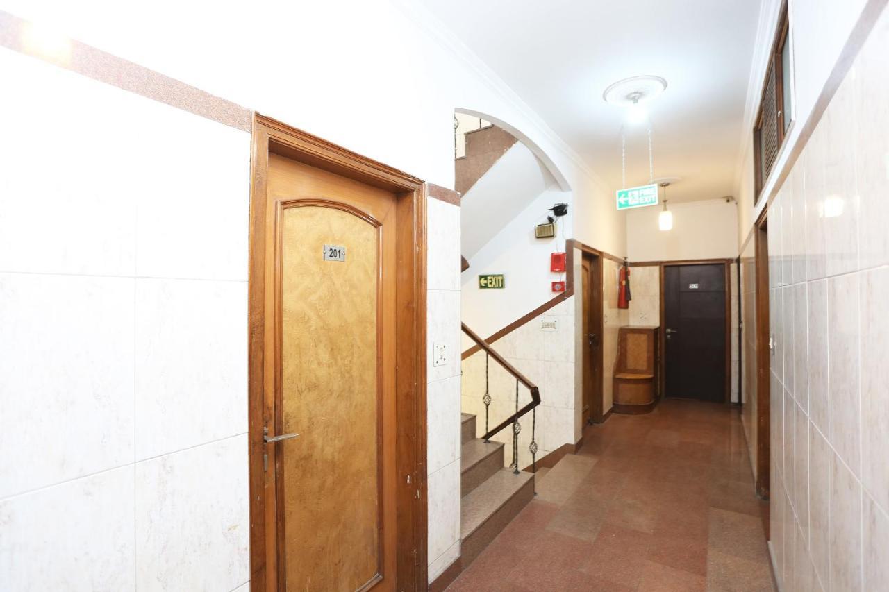 Oyo 8188 Vardhmaan Inn Delhi  Eksteriør billede